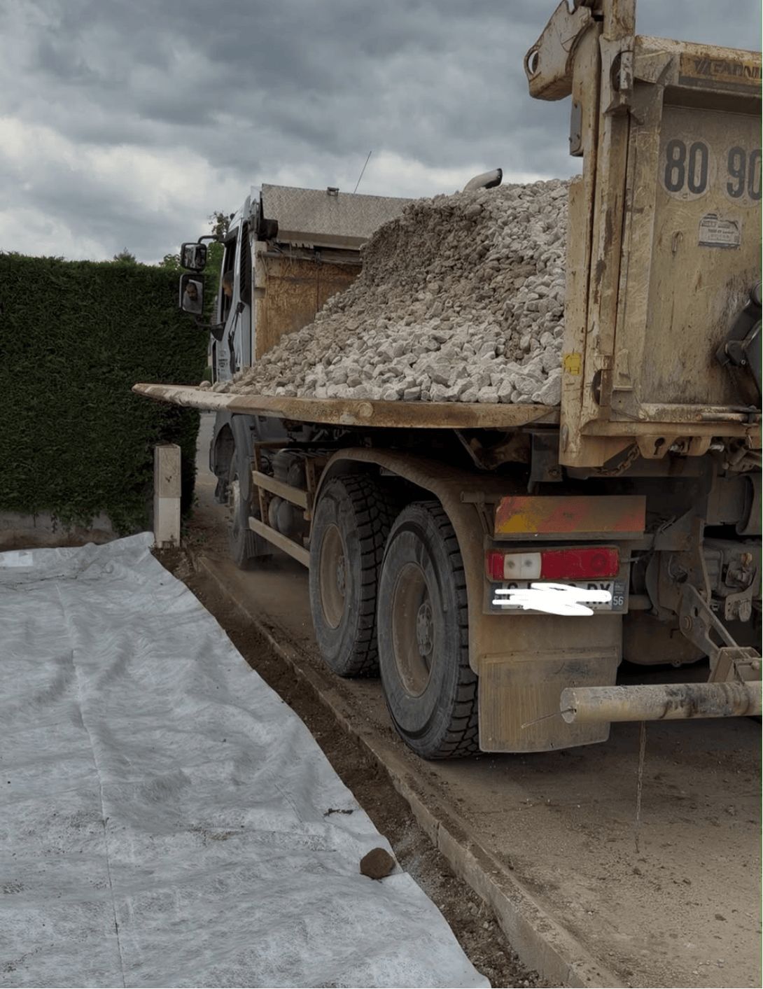 camion benne 6x4
